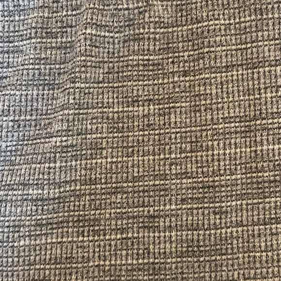 BRANDY MELVILLE grey cropped tank top - Picture 6 of 7